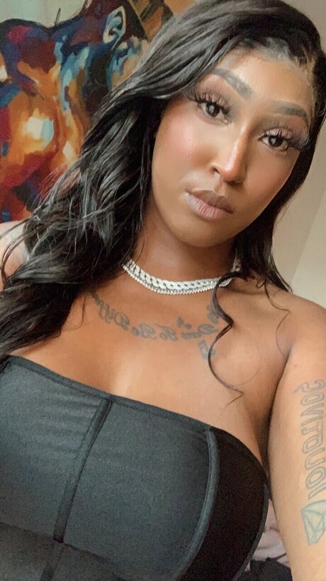 Photo nue de fuite OnlyFans de Alexandra Dickens