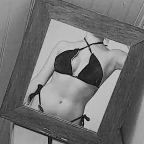 Photo nue de fuite OnlyFans de Chely
