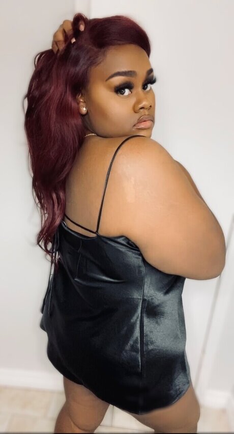 Photo nue de fuite OnlyFans de Bigfine