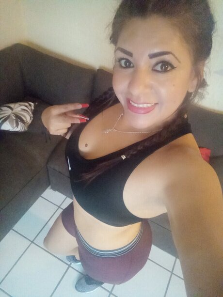 Photo nue de fuite OnlyFans de Sonia Flores