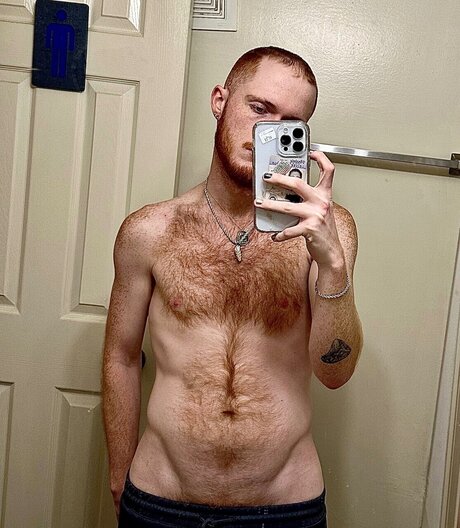 Photo nue de fuite OnlyFans de Henri