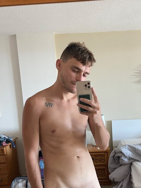 Photo nue de fuite OnlyFans de Joshy