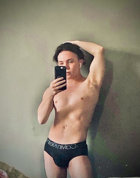Photo nue de fuite OnlyFans de Frxnbxlxvx
