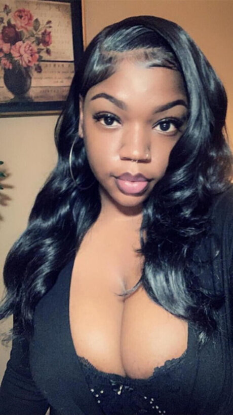 Photo nue de fuite OnlyFans de Kimberly