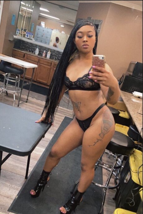 Photo nue de fuite OnlyFans de Yourfavoritewestindie