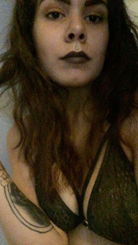Photo nue de fuite OnlyFans de Dahlia