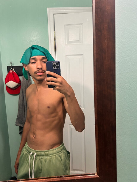 Photo nue de fuite OnlyFans de Lucas