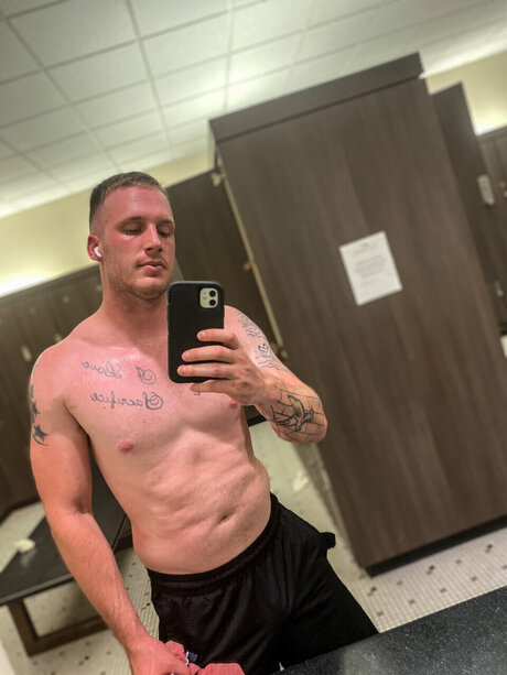 Photo nue de fuite OnlyFans de Michael Mcmahan