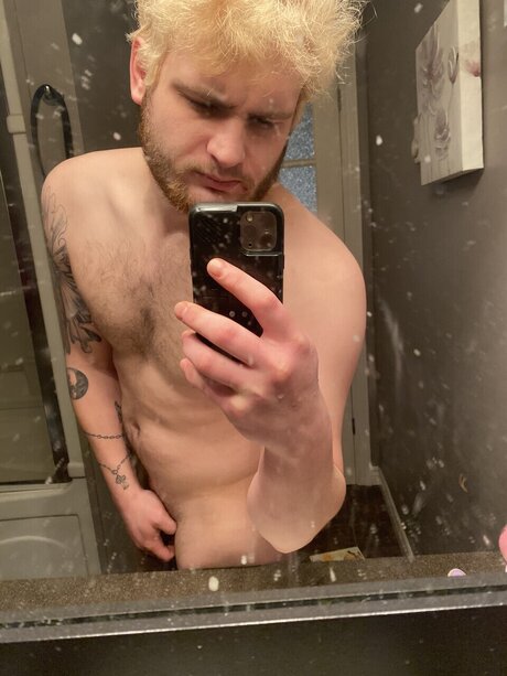 Photo nue de fuite OnlyFans de Thorzy