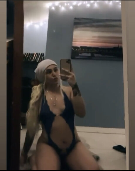 Photo nue de fuite OnlyFans de Thalia