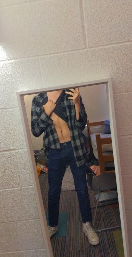 Photo nue de fuite OnlyFans de Rocketboy