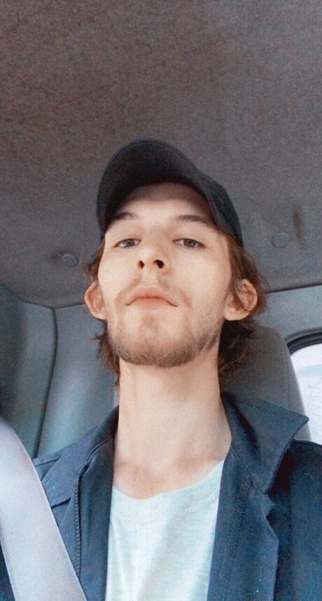 Photo nue de fuite OnlyFans de Austin