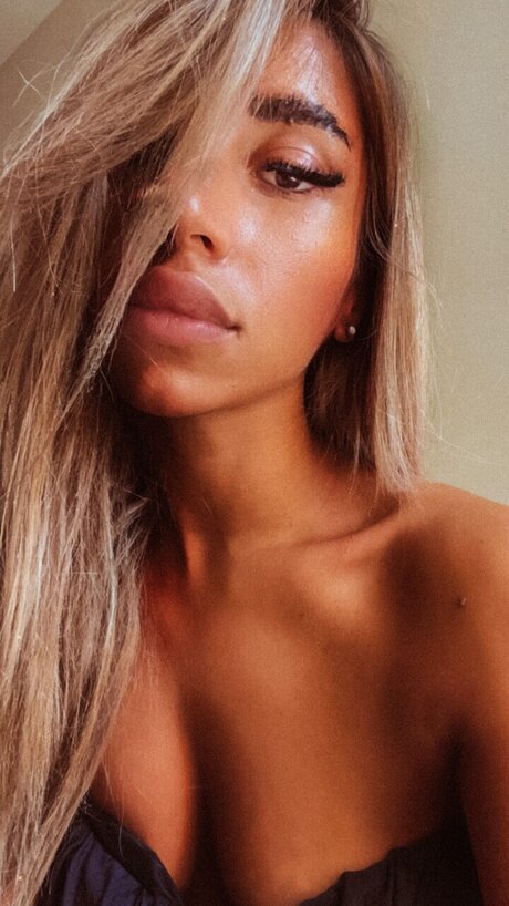 Photo nue de fuite OnlyFans de Noora