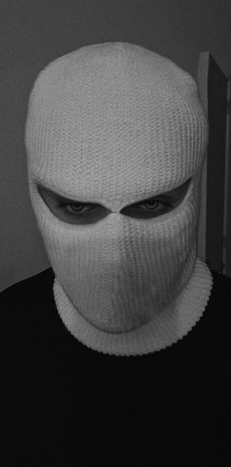 Photo nue de fuite OnlyFans de Paul Furler 