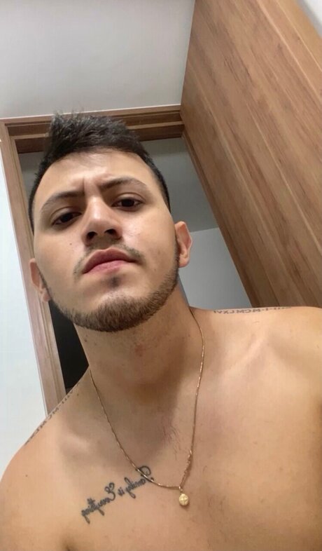 Photo nue de fuite OnlyFans de Hamdan