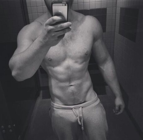 Photo nue de fuite OnlyFans de Joey