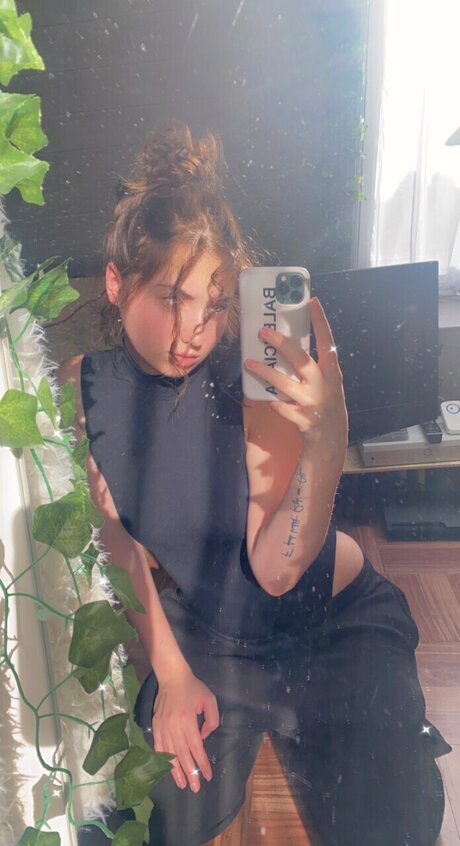Photo nue de fuite OnlyFans de Kerry