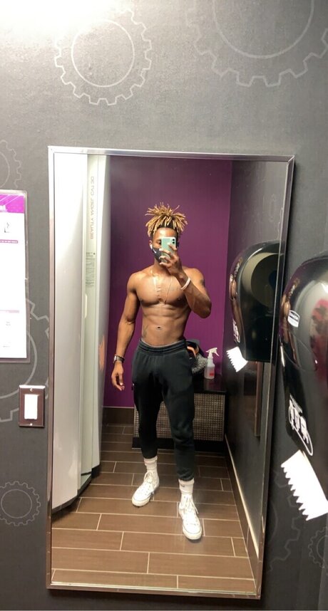 Photo nue de fuite OnlyFans de Ros Wilson