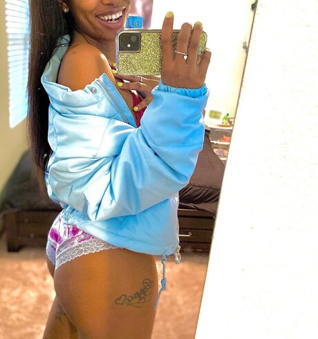 Photo nue de fuite OnlyFans de Nasty Is Nice