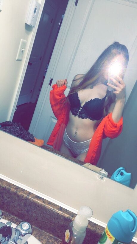 Photo nue de fuite OnlyFans de Hunnie Bunnie