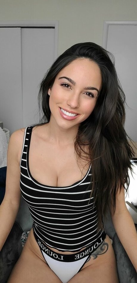 Arianna Marie
