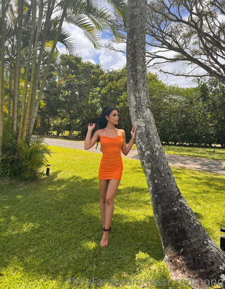 Photo nue de fuite OnlyFans de Jessi Redmond