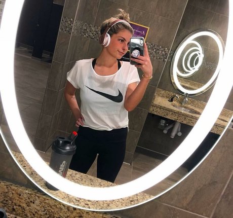 Photo nue de fuite OnlyFans de Kasey Madrazo