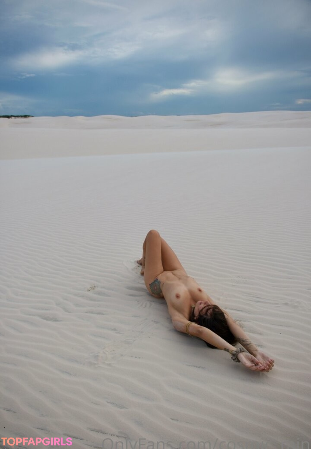 Photo nue de fuite OnlyFans de Touched By Nature #1032