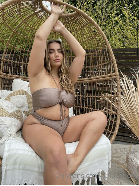 Photo nue de fuite OnlyFans de Julia Berit