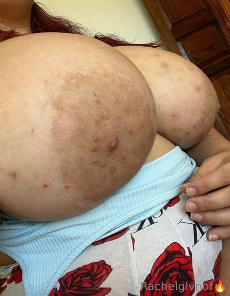 Photo nue de fuite OnlyFans de Rachelglvn