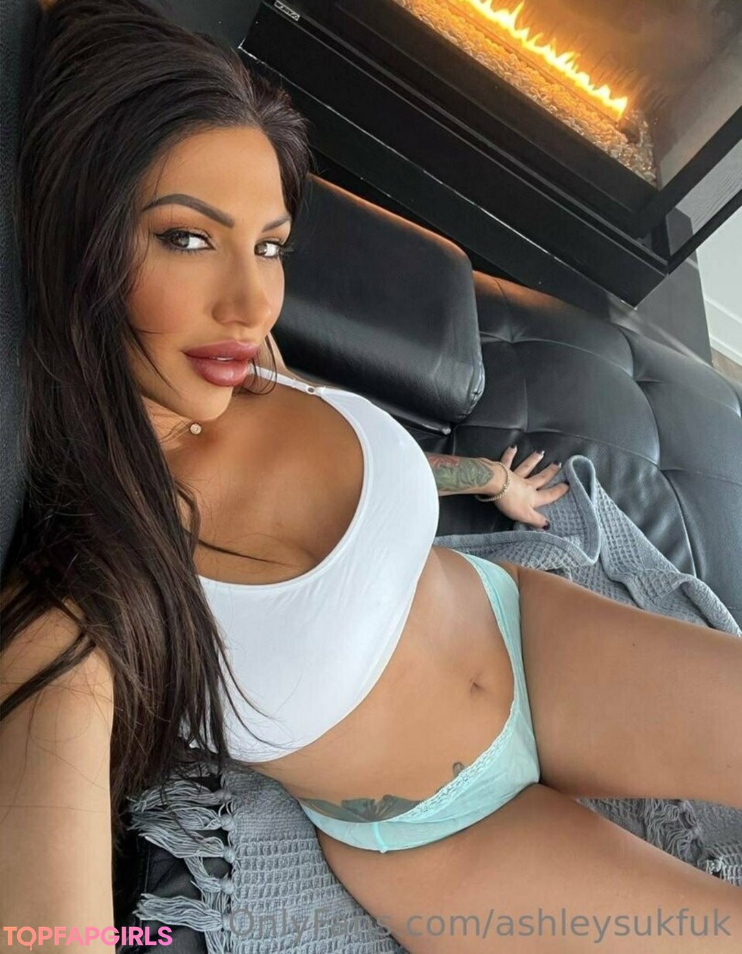 Photo nue de fuite OnlyFans de Ashley Suk Fuk #1077