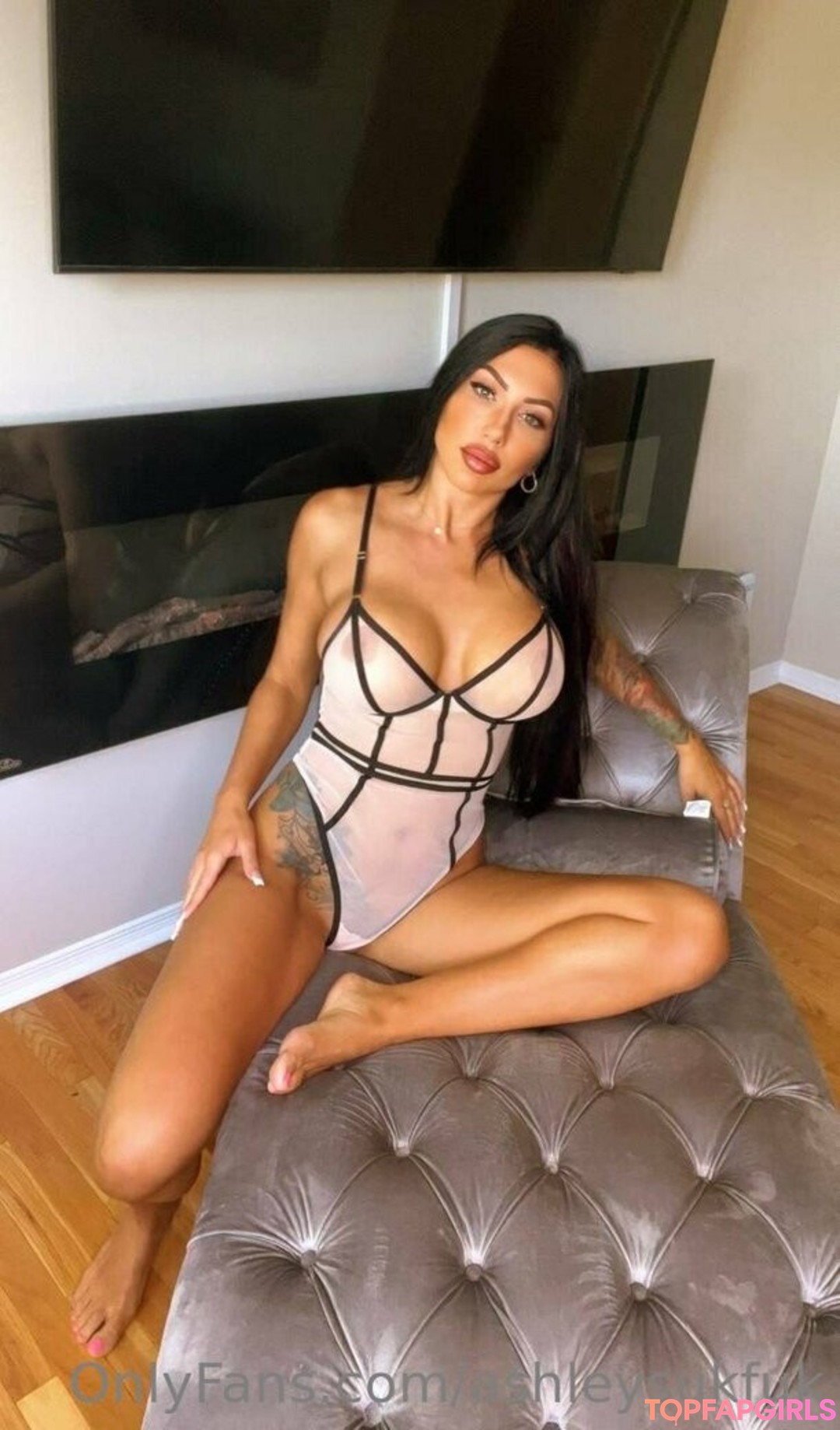 Photo nue de fuite OnlyFans de Ashley Suk Fuk #1107
