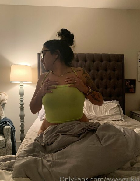 Photo nue de fuite OnlyFans de Damnnnsukii2