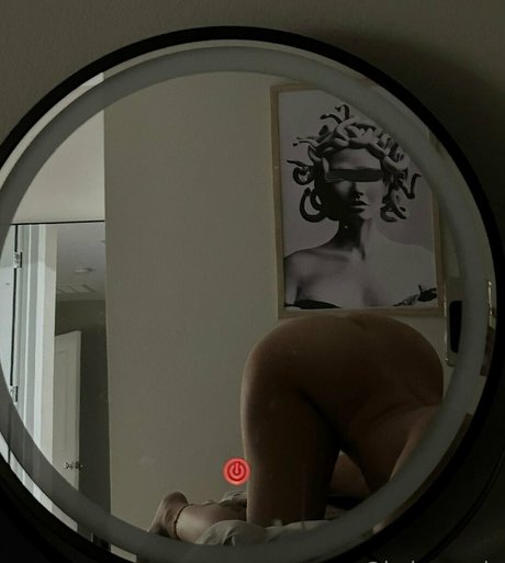 Photo nue de fuite OnlyFans de Indyamarie