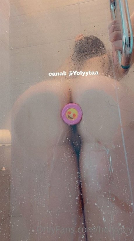 Photo nue de fuite OnlyFans de Hollyoly