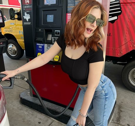 Riley F