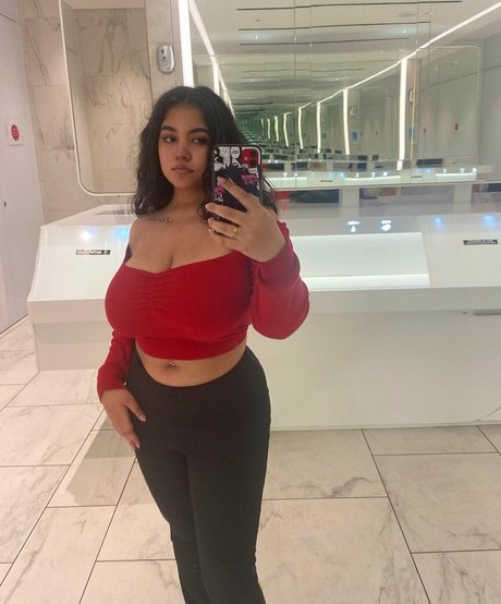 Photo nue de fuite OnlyFans de Boa Hancock