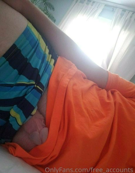 Photo nue de fuite OnlyFans de Freeaccounts