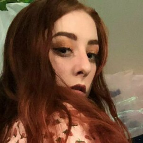 Photo nue de fuite OnlyFans de Lilpurrmaidfree