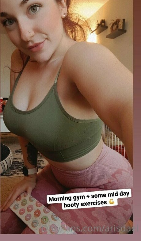 Photo nue de fuite OnlyFans de Arisdael