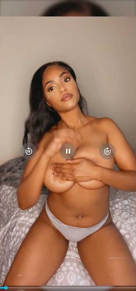 Photo nue de fuite OnlyFans de Pilarr