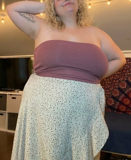 Photo nue de fuite OnlyFans de Softnsweeet0