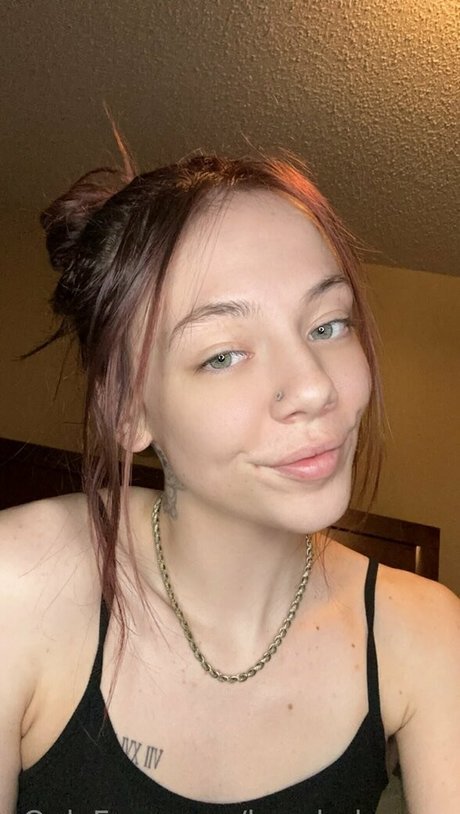 Photo nue de fuite OnlyFans de Breebabyxox