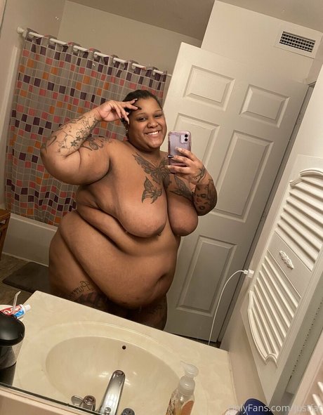 Photo nue de fuite OnlyFans de Justfat