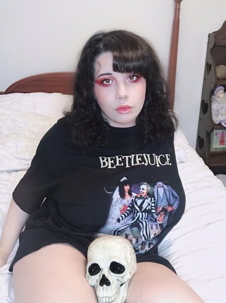 Photo nue de fuite OnlyFans de Demonlewds