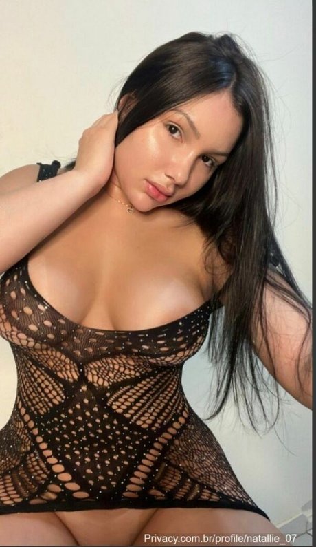 Photo nue de fuite OnlyFans de Carolina Belli
