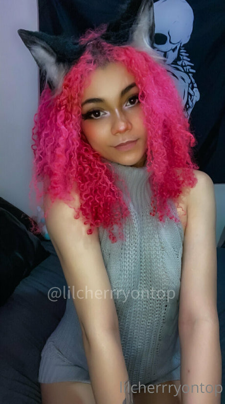 Photo nue de fuite OnlyFans de Lilcherrryontopfree