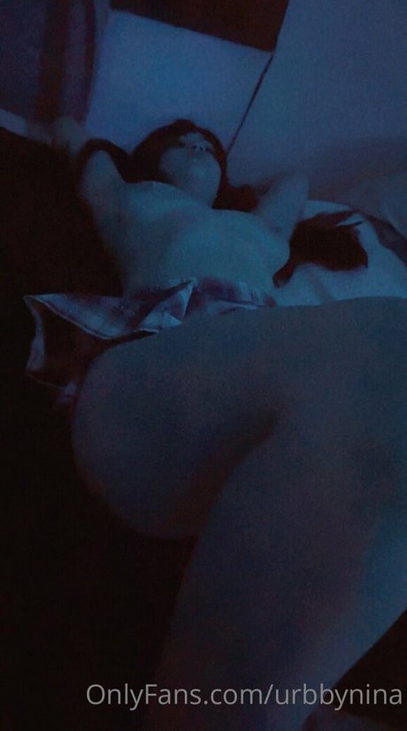 Photo nue de fuite OnlyFans de Urbbynina