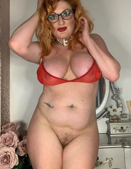 Photo nue de fuite OnlyFans de Charliescarletx