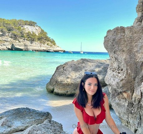 Photo nue de fuite OnlyFans de Enzabelchloe